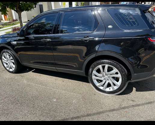 LAND ROVER-DISCOVERY SPORT-2017