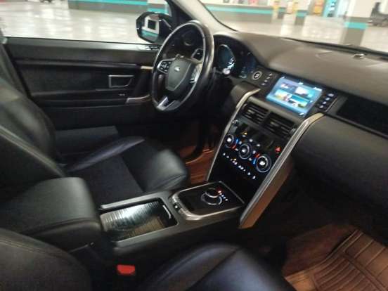 LAND ROVER-DISCOVERY SPORT-2018