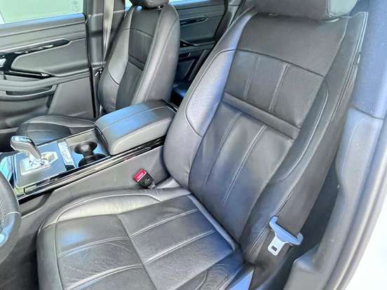LAND ROVER-RANGE ROVER EVOQUE-2.0 P250 FLEX R-DYNAMIC SE AWD AUTOMÁTICO LAND ROVER-RANGE ROVER EVOQUE-2020