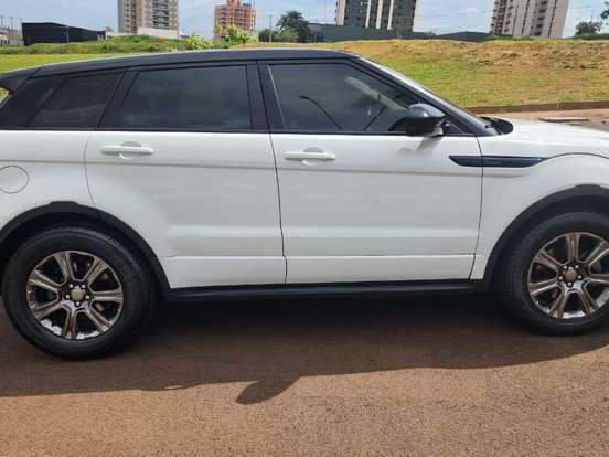 LAND ROVER-RANGE ROVER EVOQUE-2.0 SE DYNAMIC 4WD 16V GASOLINA 4P AUTOMÁTICO LAND ROVER-RANGE ROVER EVOQUE-2015