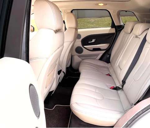 LAND ROVER-RANGE ROVER EVOQUE-2.2 SDA PRESTIGE TECH 4X4 16V DIESEL 4P AUTOMÁTICO LAND ROVER-RANGE ROVER EVOQUE-2014