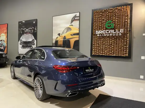 MERCEDES-BENZ-C 200-2025