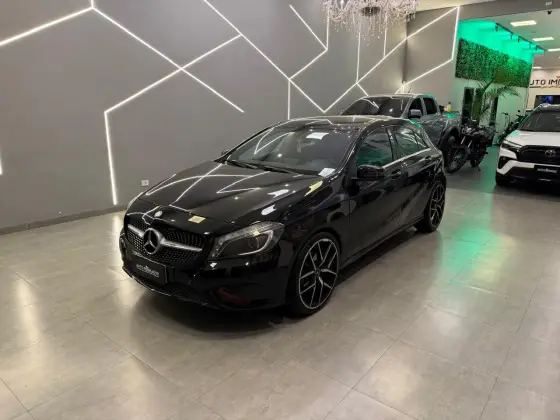 MERCEDES-BENZ CLASSE A 1.6 200 TURBO URBAN GASOLINA 4P AUTOMATIZADO MERCEDES-BENZ CLASSE A 1.6 200 TURBO URBAN GASOLINA 4P AUTOMATIZADO