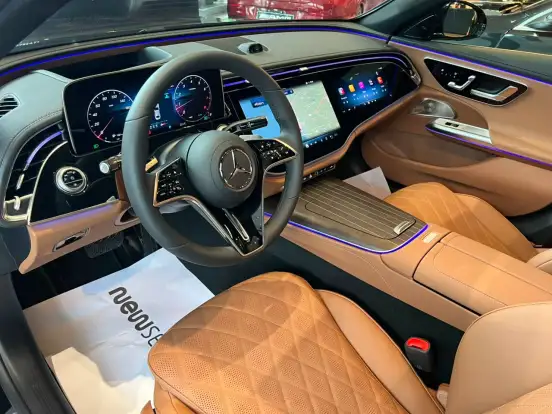 MERCEDES-BENZ-E 300-2026