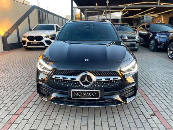 MERCEDES-BENZ-GLA 200-2022