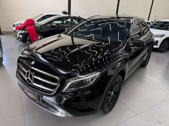 MERCEDES-BENZ-GLA 200-1.6 CGI ADVANCE 16V TURBO FLEX 4P AUTOMÁTICO MERCEDES-BENZ-GLA 200-2015