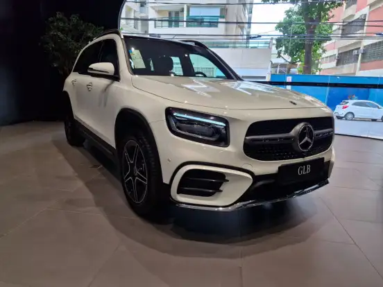 MERCEDES-BENZ-GLB 220-2026