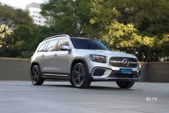 MERCEDES-BENZ GLB 220 2.0 MHEV AMG LINE 4MATIC 8G-DCT MERCEDES-BENZ GLB 220 2.0 MHEV AMG LINE 4MATIC 8G-DCT