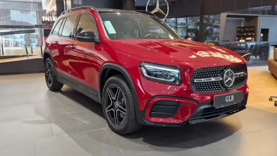 MERCEDES-BENZ GLB 220 2.0 MHEV NIGHT EDITION 4MATIC 8G-DCT MERCEDES-BENZ GLB 220 2.0 MHEV NIGHT EDITION 4MATIC 8G-DCT