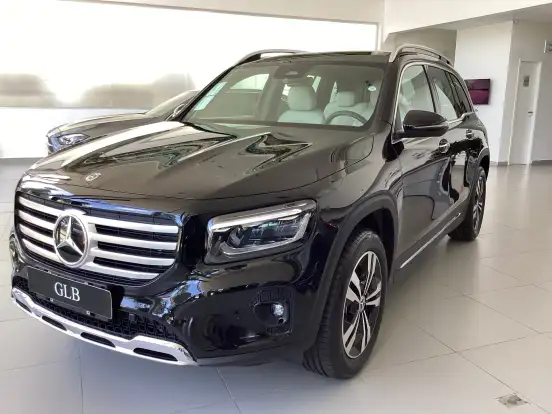 MERCEDES-BENZ-GLB 220-2.0 MHEV PROGRESSIVE 4MATIC 8G-DCT MERCEDES-BENZ-GLB 220-2026