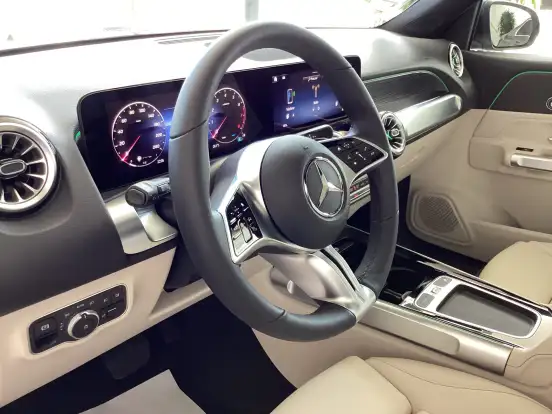 MERCEDES-BENZ-GLB 220-2.0 MHEV PROGRESSIVE 4MATIC 8G-DCT MERCEDES-BENZ-GLB 220-2026