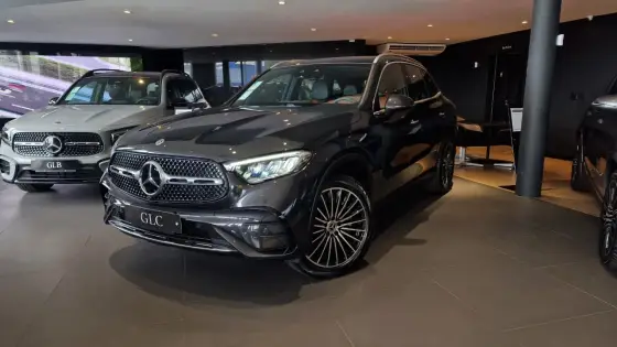 MERCEDES-BENZ GLC 300 2.0 MHEV AMG LINE 4MATIC 9G-TRONIC