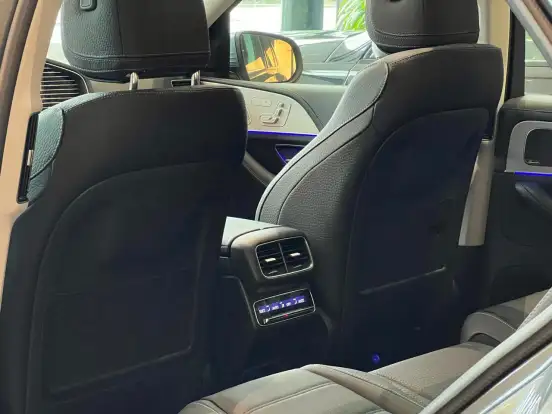 MERCEDES-BENZ-GLE 450d-2026