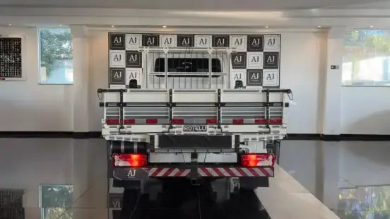 MERCEDES-BENZ-SPRINTER-2021