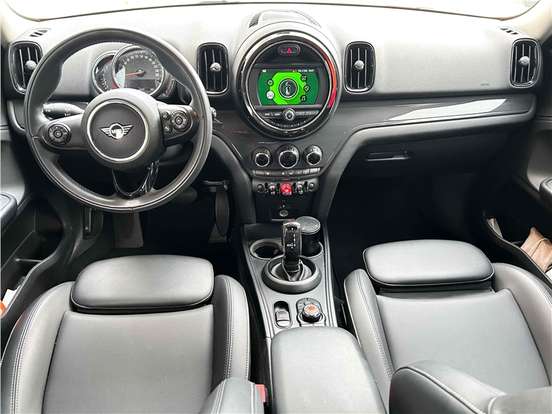 MINI-COUNTRYMAN-2020