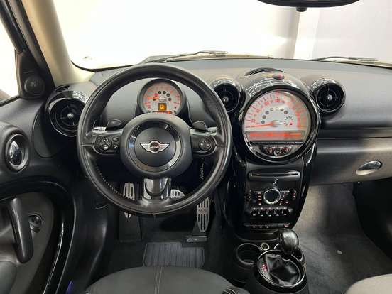 MINI-COUNTRYMAN-2011