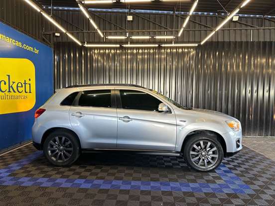 MITSUBISHI-ASX-2015
