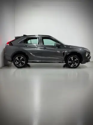 MITSUBISHI-ECLIPSE CROSS-2023