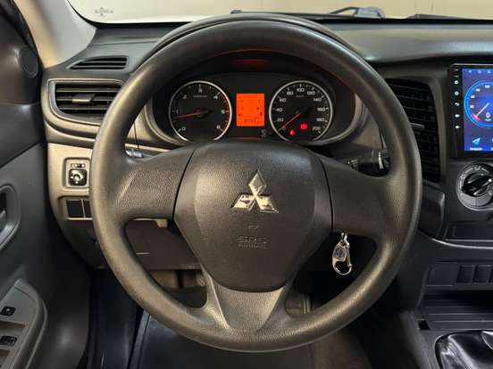MITSUBISHI-L200 TRITON-2021