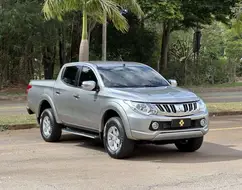 MITSUBISHI L200 TRITON 2.4 16V TURBO DIESEL SPORT HPE CD 4P 4X4 AUTOMÁTICO MITSUBISHI L200 TRITON 2.4 16V TURBO DIESEL SPORT HPE CD 4P 4X4 AUTOMÁTICO