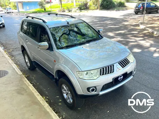 MITSUBISHI PAJERO 2.5 HD 4X4 8V TURBO INTERCOOLER DIESEL 4P MANUAL
