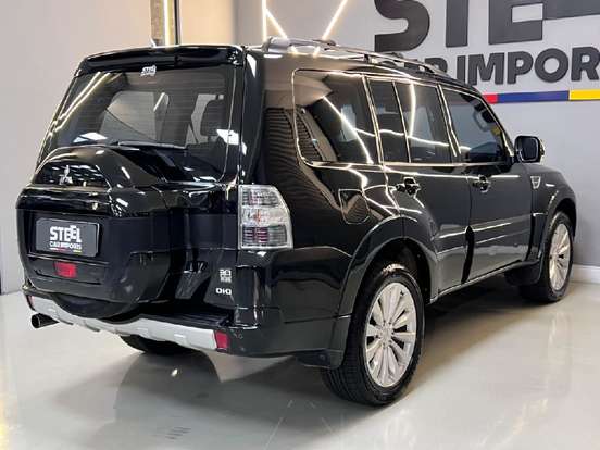 MITSUBISHI-PAJERO FULL-3.2 HPE 4X4 16V TURBO INTERCOOLER DIESEL 4P AUTOMÁTICO MITSUBISHI-PAJERO FULL-2015