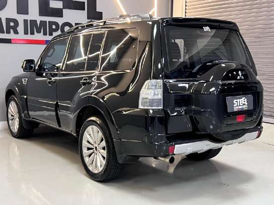 MITSUBISHI-PAJERO FULL-3.2 HPE 4X4 16V TURBO INTERCOOLER DIESEL 4P AUTOMÁTICO MITSUBISHI-PAJERO FULL-2015