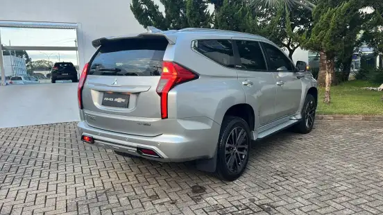 MITSUBISHI-PAJERO SPORT-2024