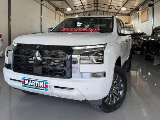 MITSUBISHI-TRITON-2.4 BITURBO DIESEL CD HPE-S 4X4 AUTOMÁTICO MITSUBISHI-TRITON-2026