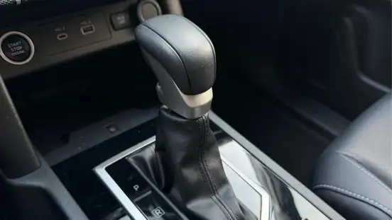MITSUBISHI-TRITON-2026