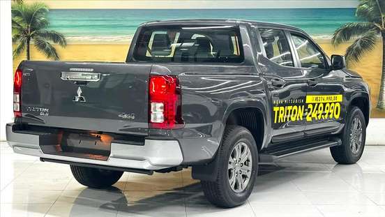 MITSUBISHI-TRITON-2.4 BITURBO DIESEL CD GLS 4X4 AUTOMÁTICO MITSUBISHI-TRITON-2026