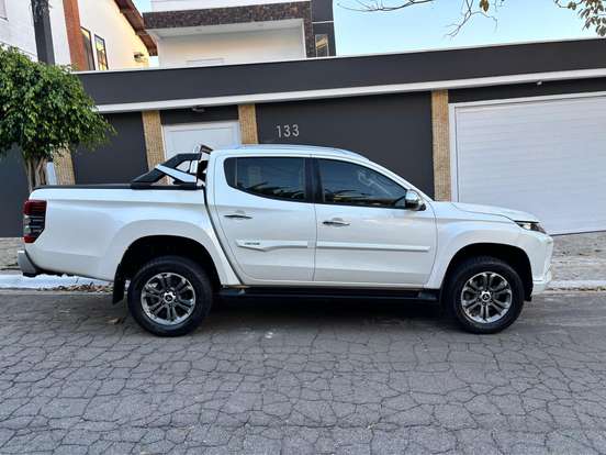 MITSUBISHI-L200 TRITON-2.4 16V TURBO DIESEL SPORT HPE-S CD 4P 4X4 AUTOMÁTICO MITSUBISHI-L200 TRITON-2021