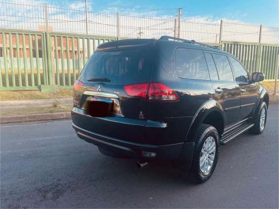 MITSUBISHI-PAJERO DAKAR-3.2 HPE 4X4 7 LUGARES 16V TURBO INTERCOOLER DIESEL 4P AUTOMÁTICO MITSUBISHI-PAJERO DAKAR-2014
