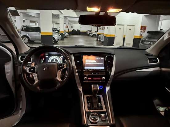 MITSUBISHI-PAJERO SPORT-2.4 16V MIVEC TURBO DIESEL HPE-S AWD AUTOMÁTICO MITSUBISHI-PAJERO SPORT-2022