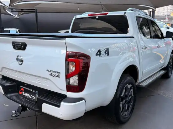 NISSAN-FRONTIER-2.3 16V TURBO DIESEL PLATINUM CD 4X4 AUTOMÁTICO NISSAN-FRONTIER-2022