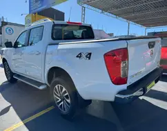 NISSAN FRONTIER 2.3 16V TURBO DIESEL LE CD 4X4 AUTOMÁTICO NISSAN FRONTIER 2.3 16V TURBO DIESEL LE CD 4X4 AUTOMÁTICO
