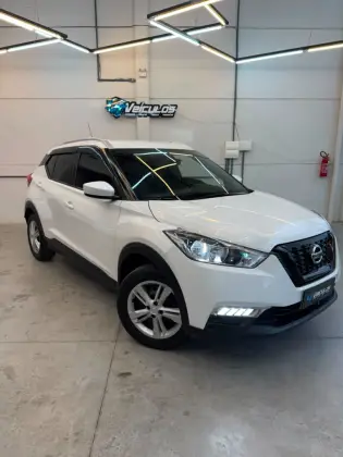 NISSAN KICKS 1.6 16V FLEXSTART S 4P XTRONIC NISSAN KICKS 1.6 16V FLEXSTART S 4P XTRONIC