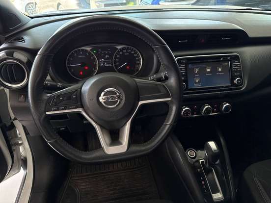 NISSAN-KICKS-1.6 16V FLEXSTART SV 4P XTRONIC NISSAN-KICKS-2017