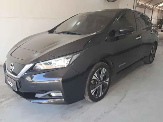 NISSAN LEAF B12P 40 ELÉTRICO NISSAN LEAF B12P 40 ELÉTRICO