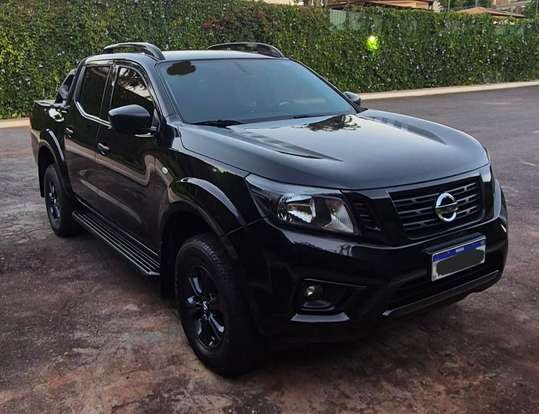 NISSAN-FRONTIER-2021