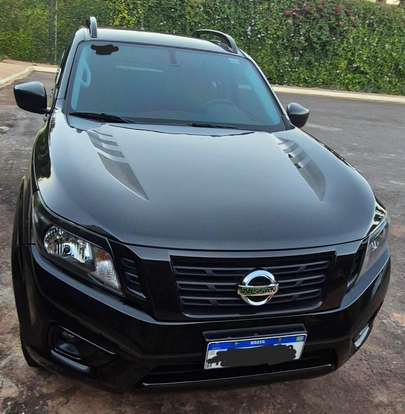 NISSAN-FRONTIER-2021