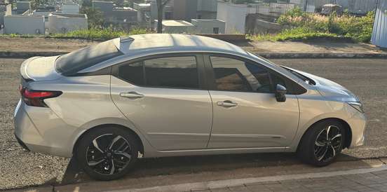 NISSAN-VERSA-1.6 16V FLEX EXCLUSIVE XTRONIC NISSAN-VERSA-2024