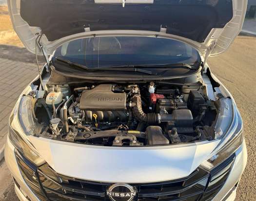 NISSAN-VERSA-2024