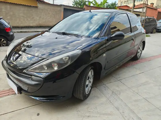 PEUGEOT 207 1.4 XR 8V FLEX 2P MANUAL PEUGEOT 207 1.4 XR 8V FLEX 2P MANUAL