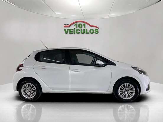 PEUGEOT-208-1.6 ALLURE 16V FLEX 4P AUTOMÁTICO PEUGEOT-208-2017