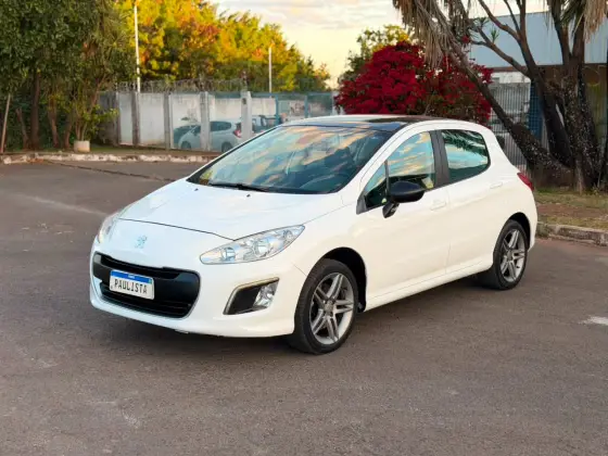 PEUGEOT 308 1.6 GRIFFE THP 16V GASOLINA 4P AUTOMÁTICO PEUGEOT 308 1.6 GRIFFE THP 16V GASOLINA 4P AUTOMÁTICO