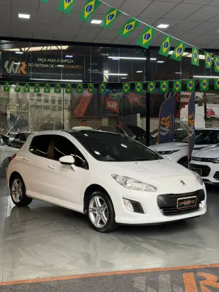 PEUGEOT 308 2.0 ALLURE 16V FLEX 4P AUTOMÁTICO PEUGEOT 308 2.0 ALLURE 16V FLEX 4P AUTOMÁTICO