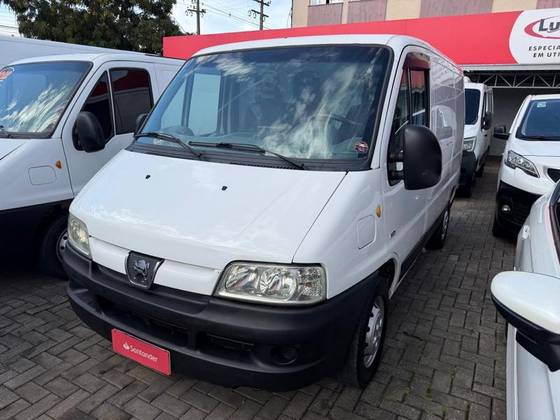 PEUGEOT BOXER 2.3 HDI 330 FURGÃO CURTO 8V DIESEL 3P MANUAL