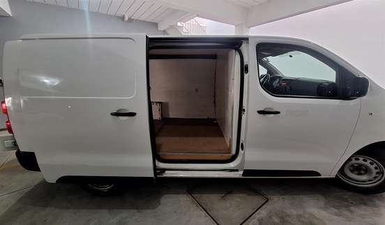 PEUGEOT-EXPERT-2021