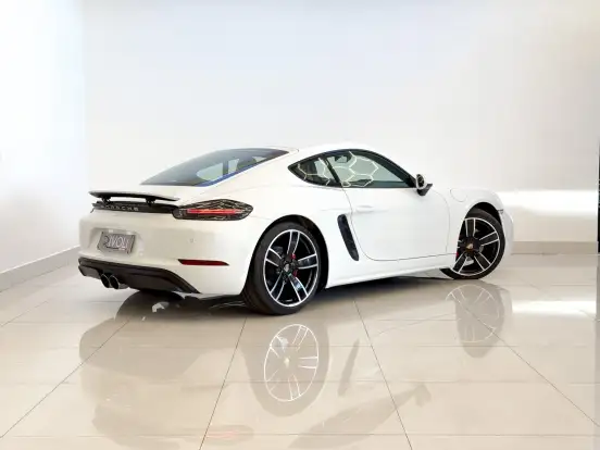PORSCHE-718-2018